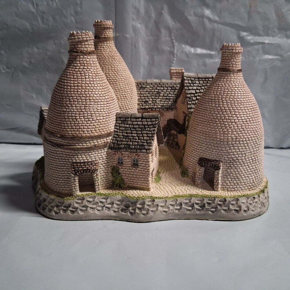 David Winter - Midlands Collection - The Bottle Kilns 1987